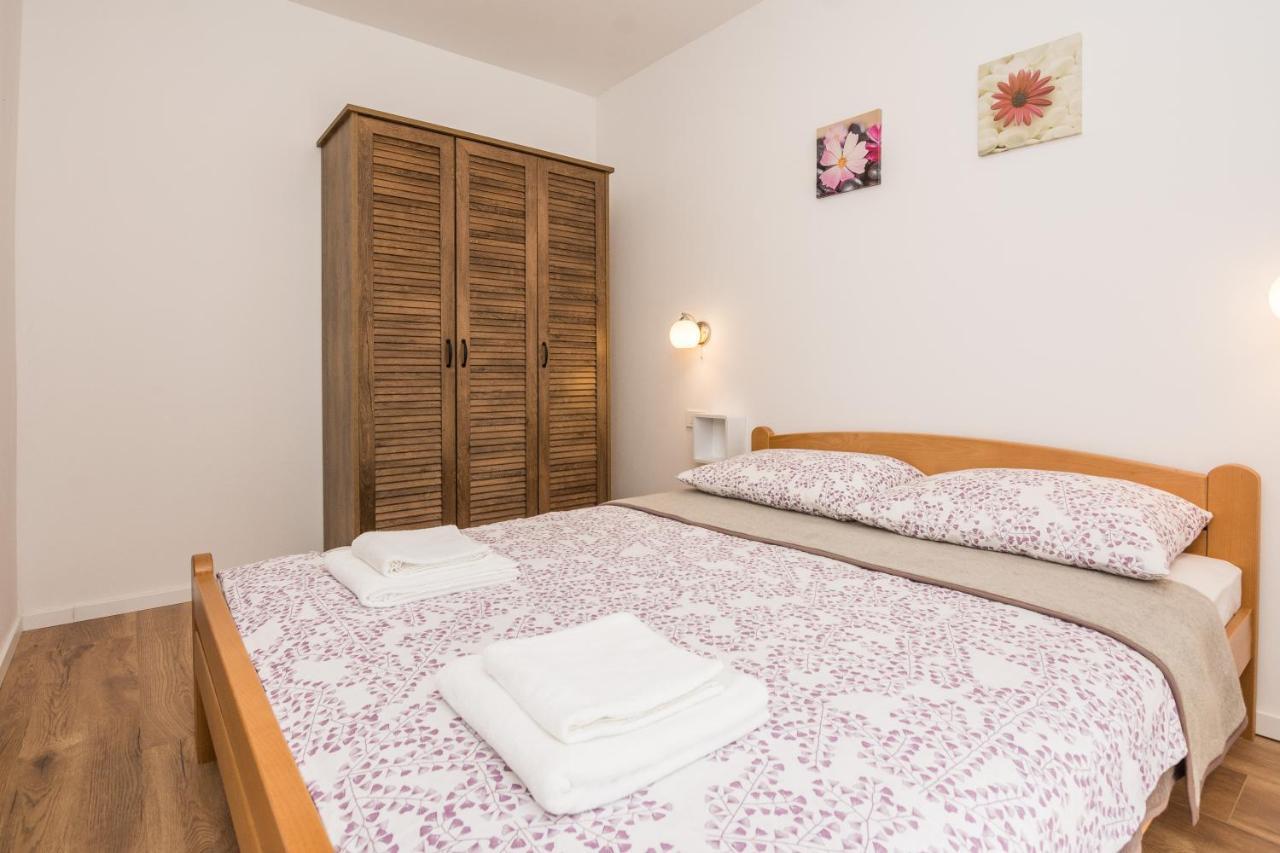 Zilip Apartments Vir Extérieur photo